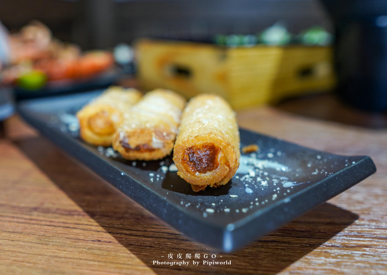 煉乳脆皮牛奶燒