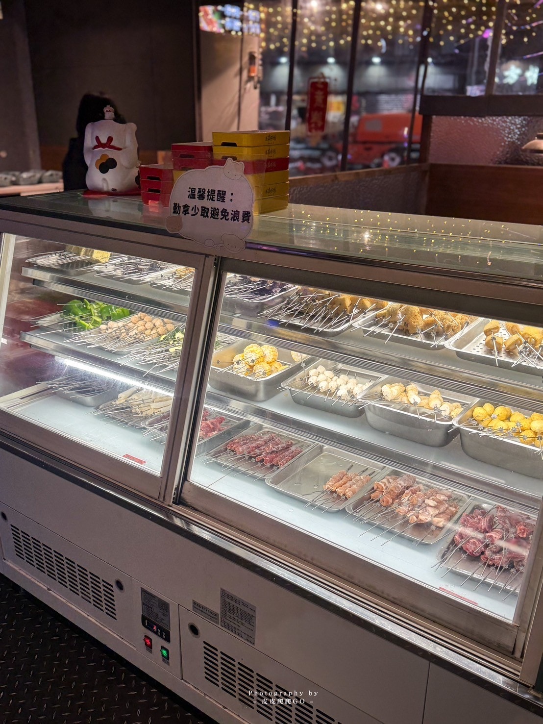【新北三重燒烤吃到飽】思犇串烤 龍門店|新北第一間⾃動串烤店499吃到飽也太爽了吧!新疆孜然風味肉串吃爆他 - 第3張圖 思犇串烤吃到飽