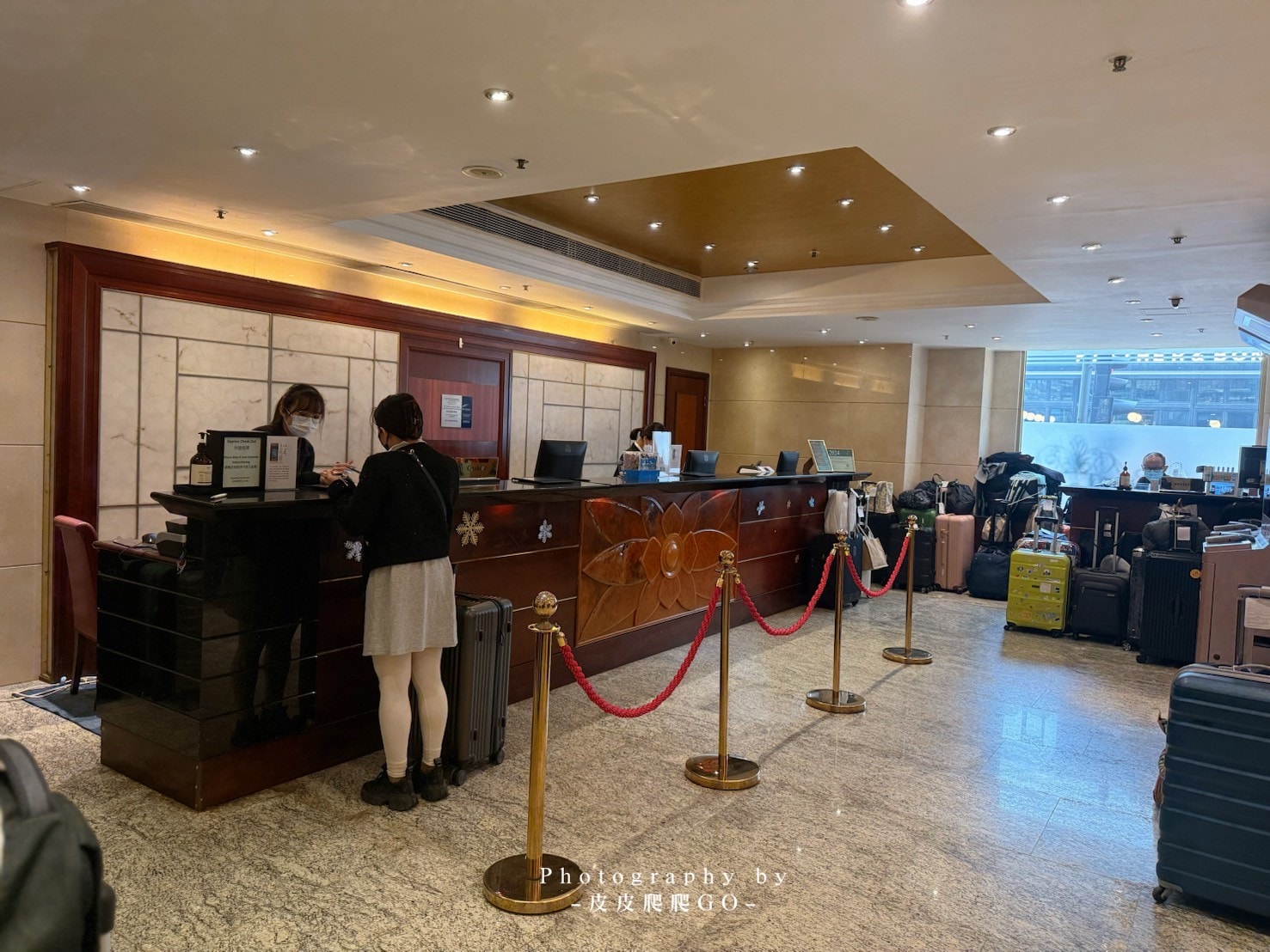 【香港住宿推薦】香港華大盛品酒店|頂級雙人套房,鄰近維多利亞港、平價不貴的海景大房、交通超方便,門口就是叮叮車 - 第9張圖 香港西營盤住宿推薦, 香港華大盛品酒店