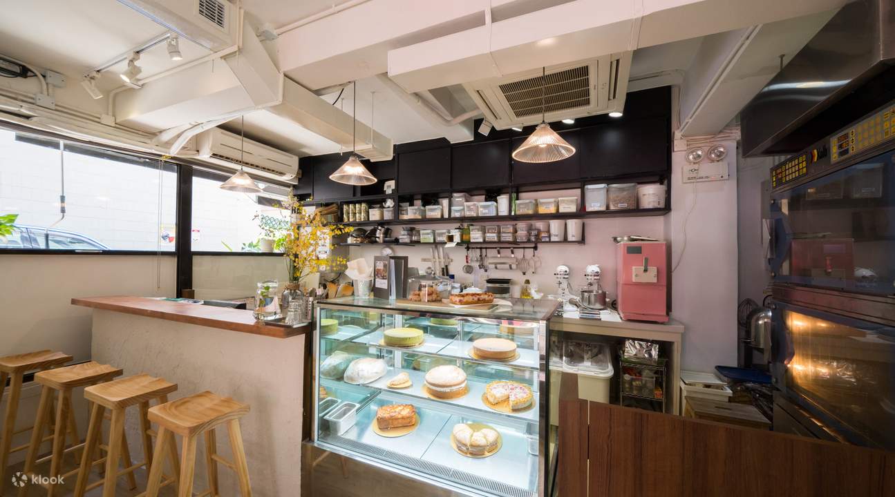 【香港住宿推薦】香港華大盛品酒店|頂級雙人套房,鄰近維多利亞港、平價不貴的海景大房、交通超方便,門口就是叮叮車 - 第43張圖 Teakha 茶。家
